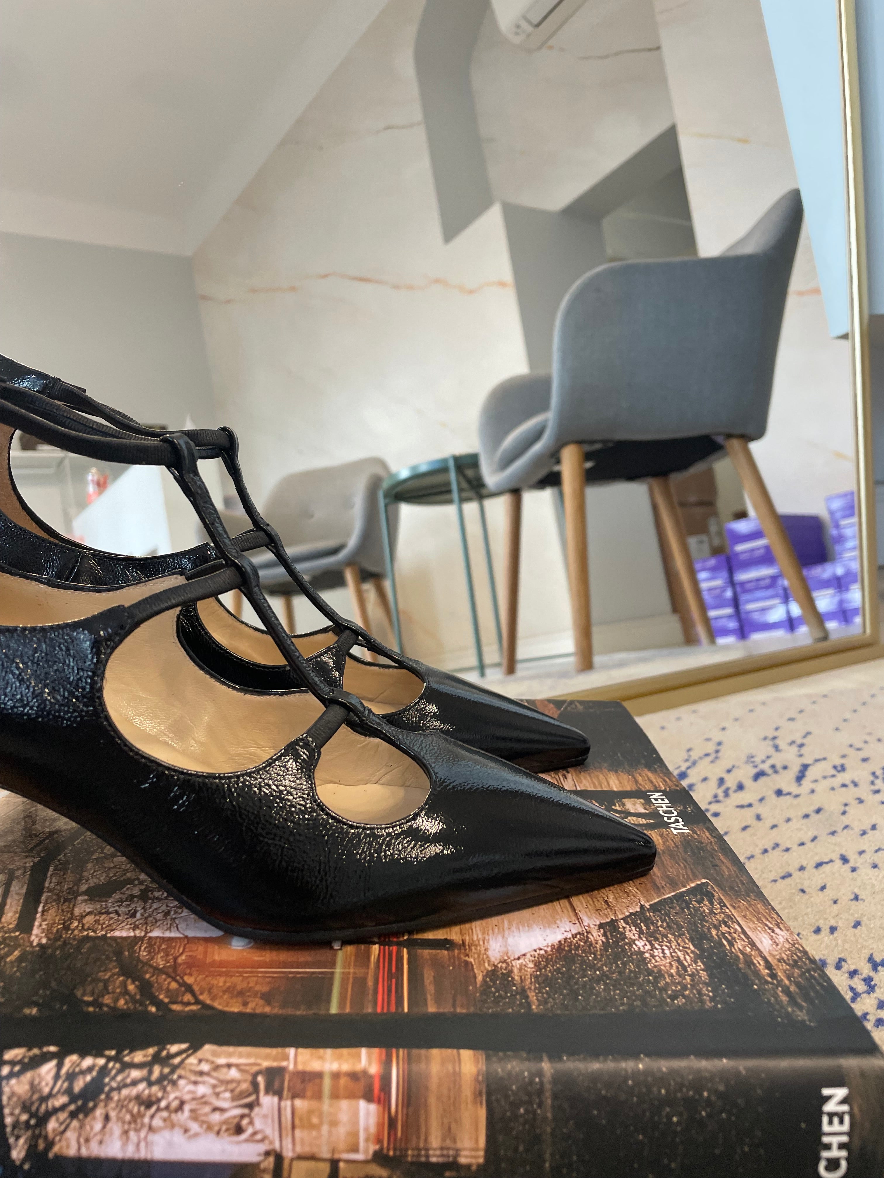 Décolleté occhietti