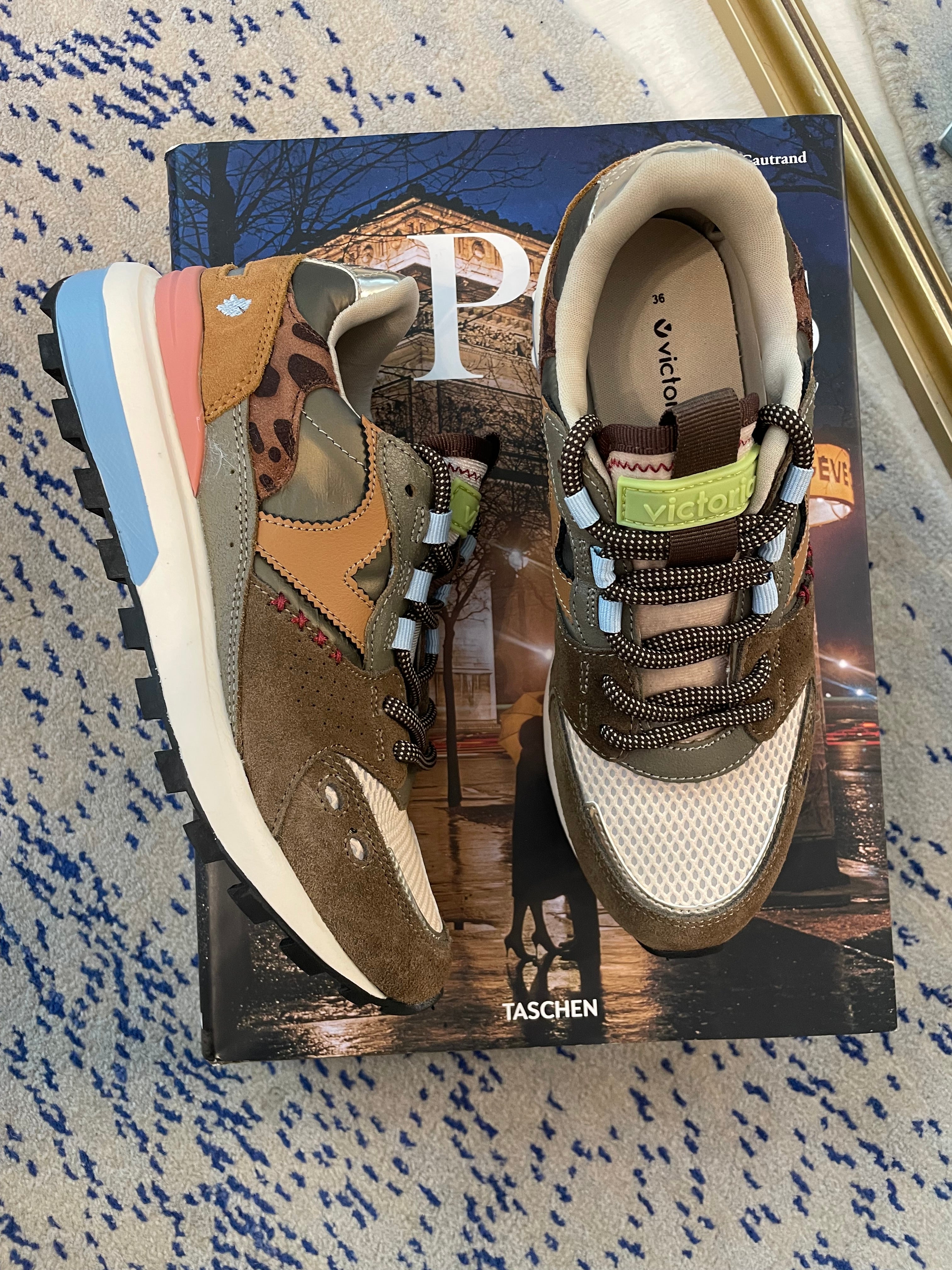 Sneakers Victoria - leo