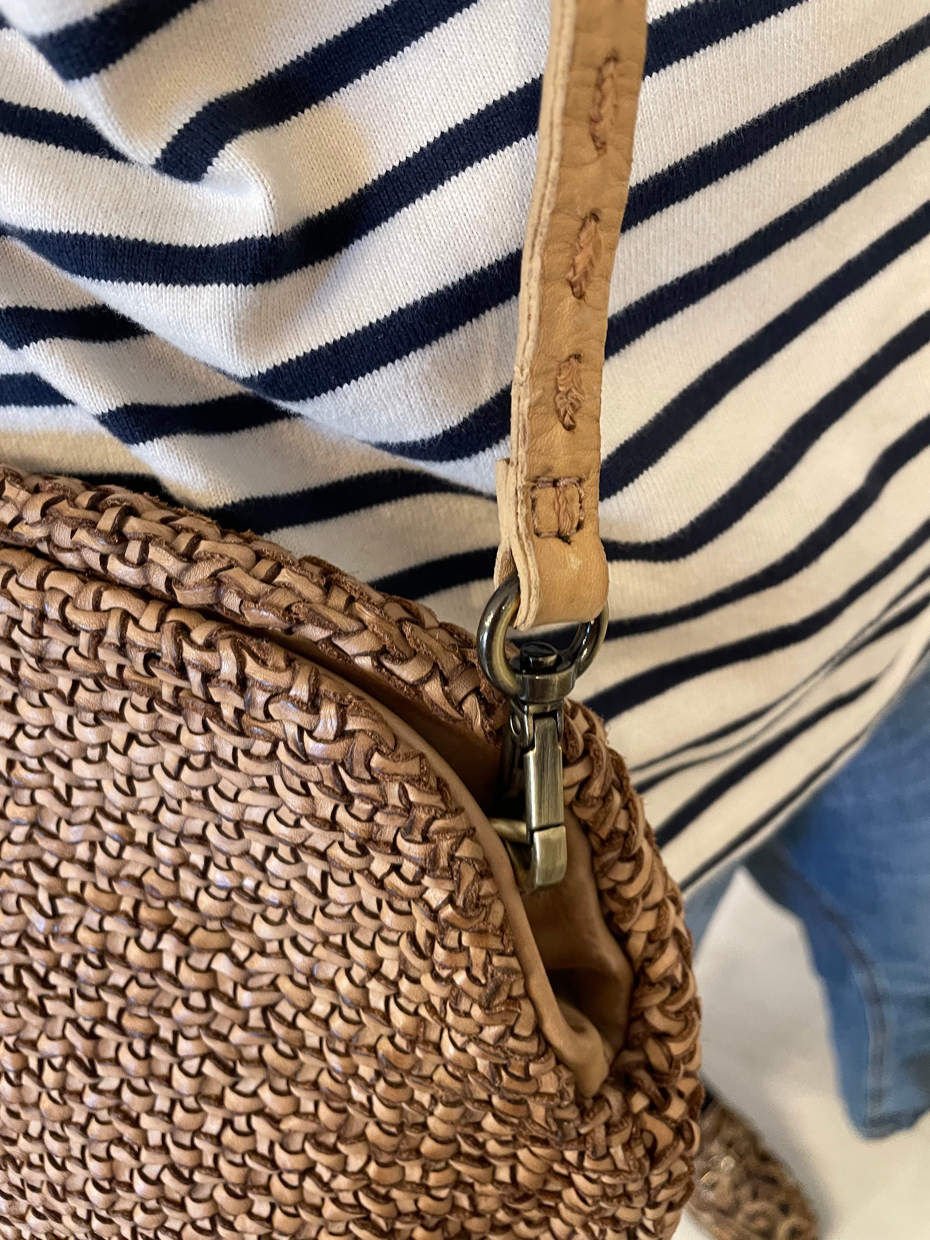Pouch intrecciata