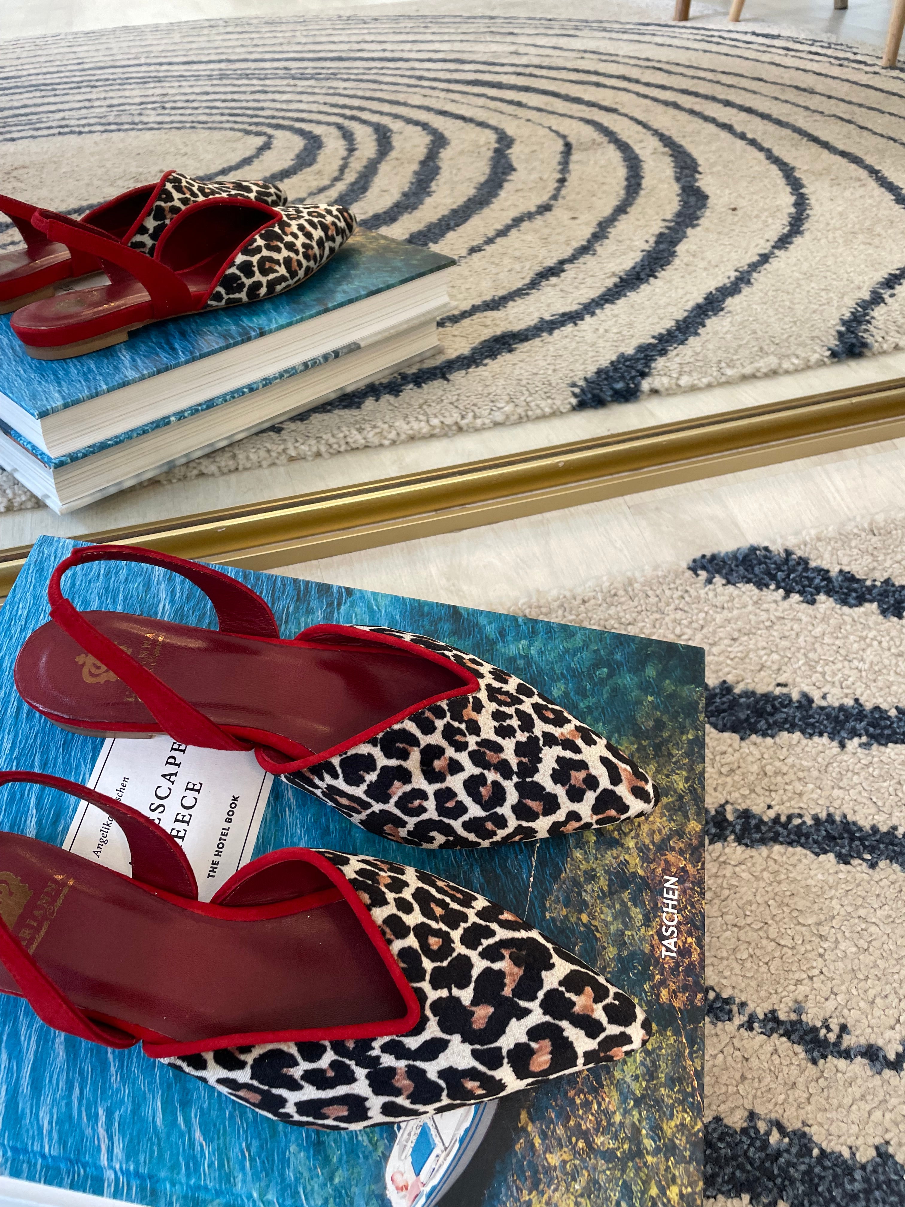 L’Arianna slingback leo