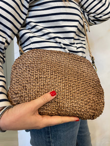 Pouch intrecciata