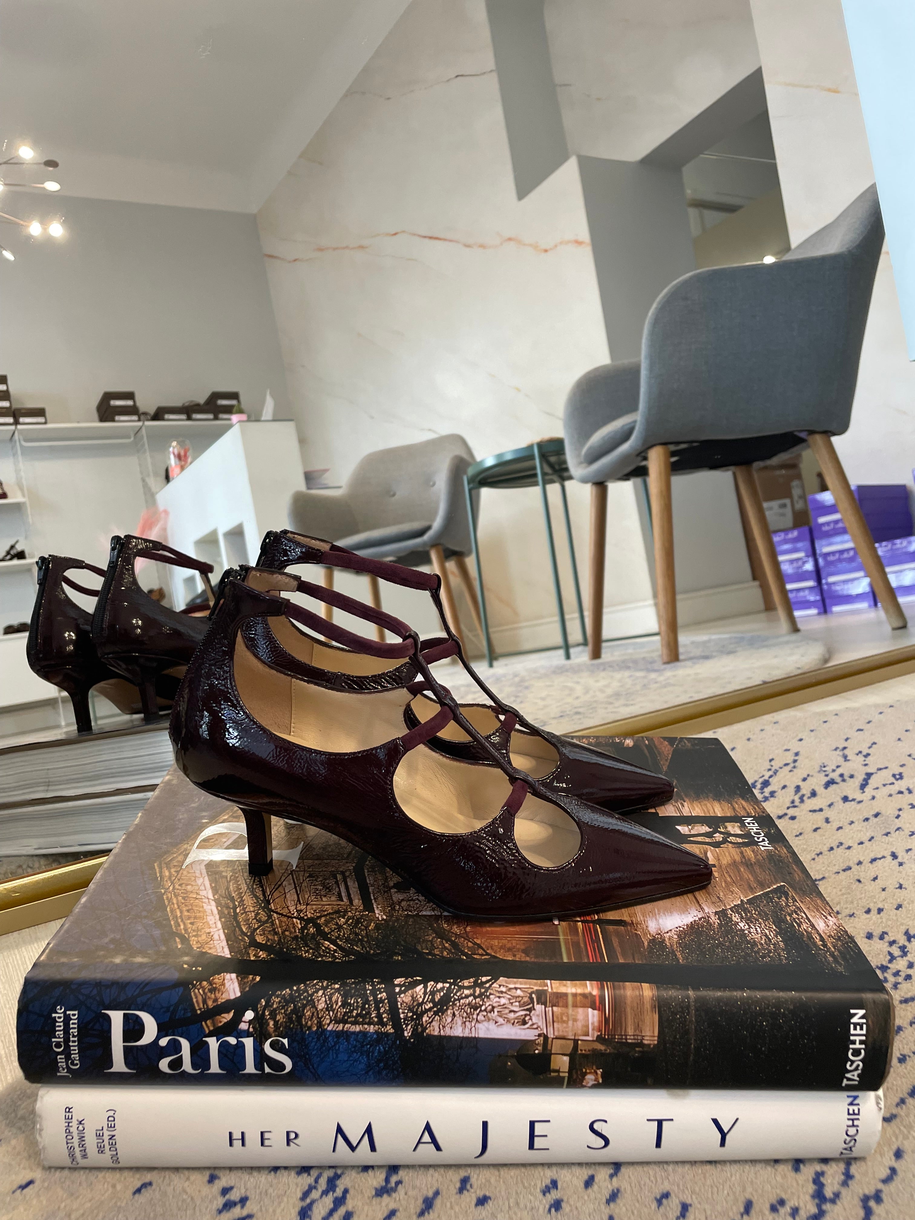 Décolleté occhietti