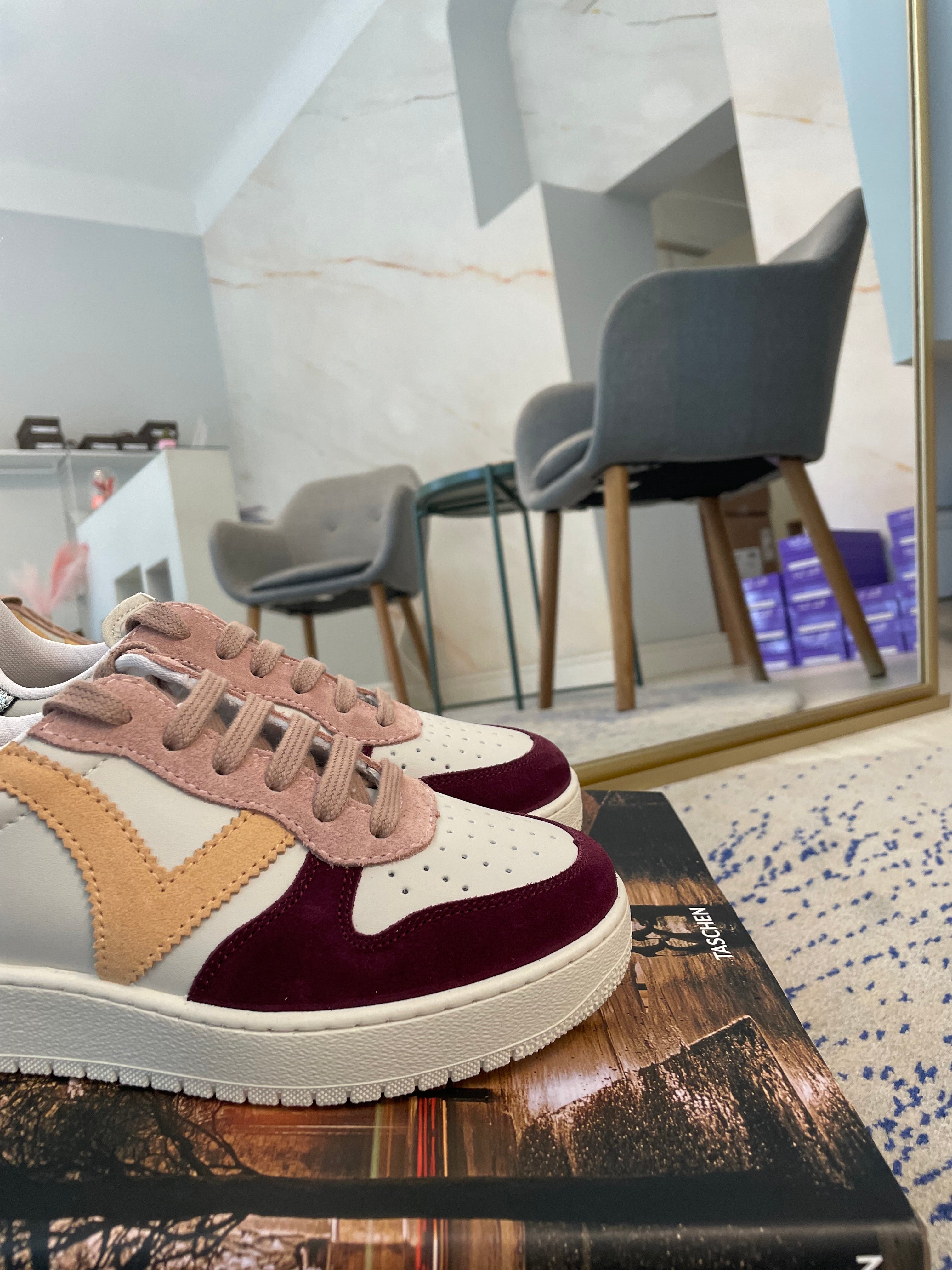 Sneakers Victoria - suola doppia