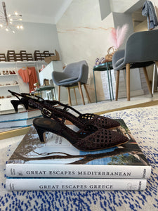 L’Arianna slingback intrecciata