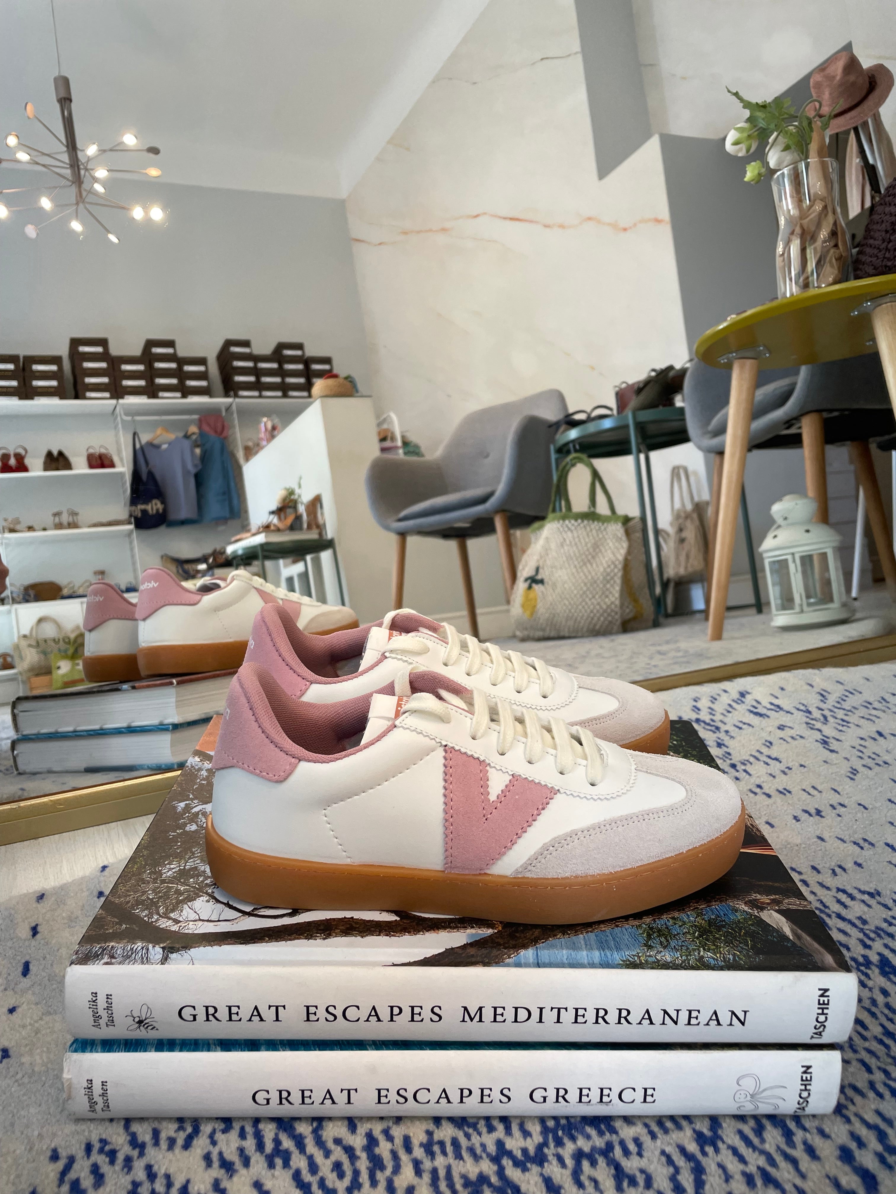 Sneakers Victoria - suola a contrasto