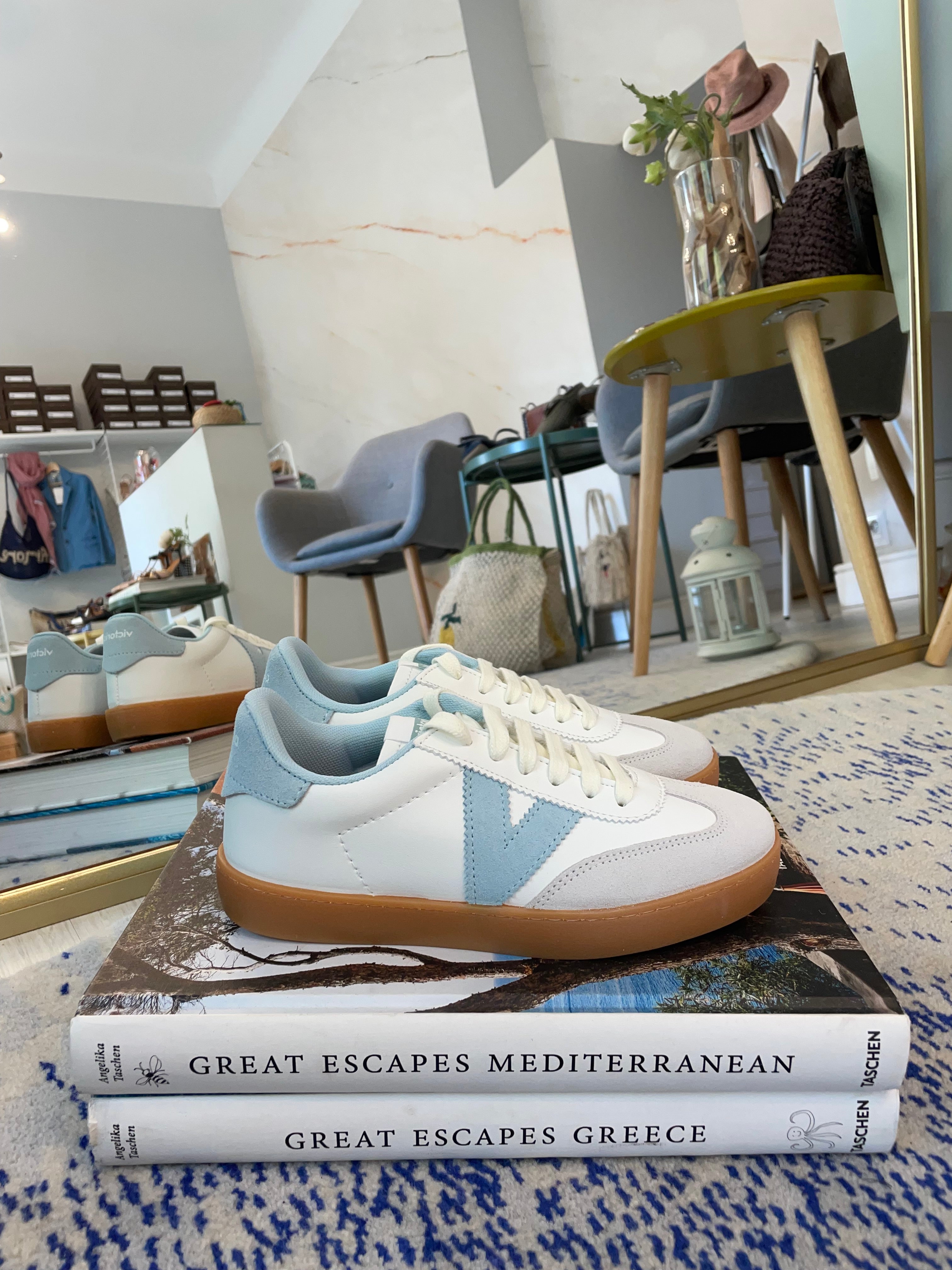 Sneakers Victoria - suola a contrasto