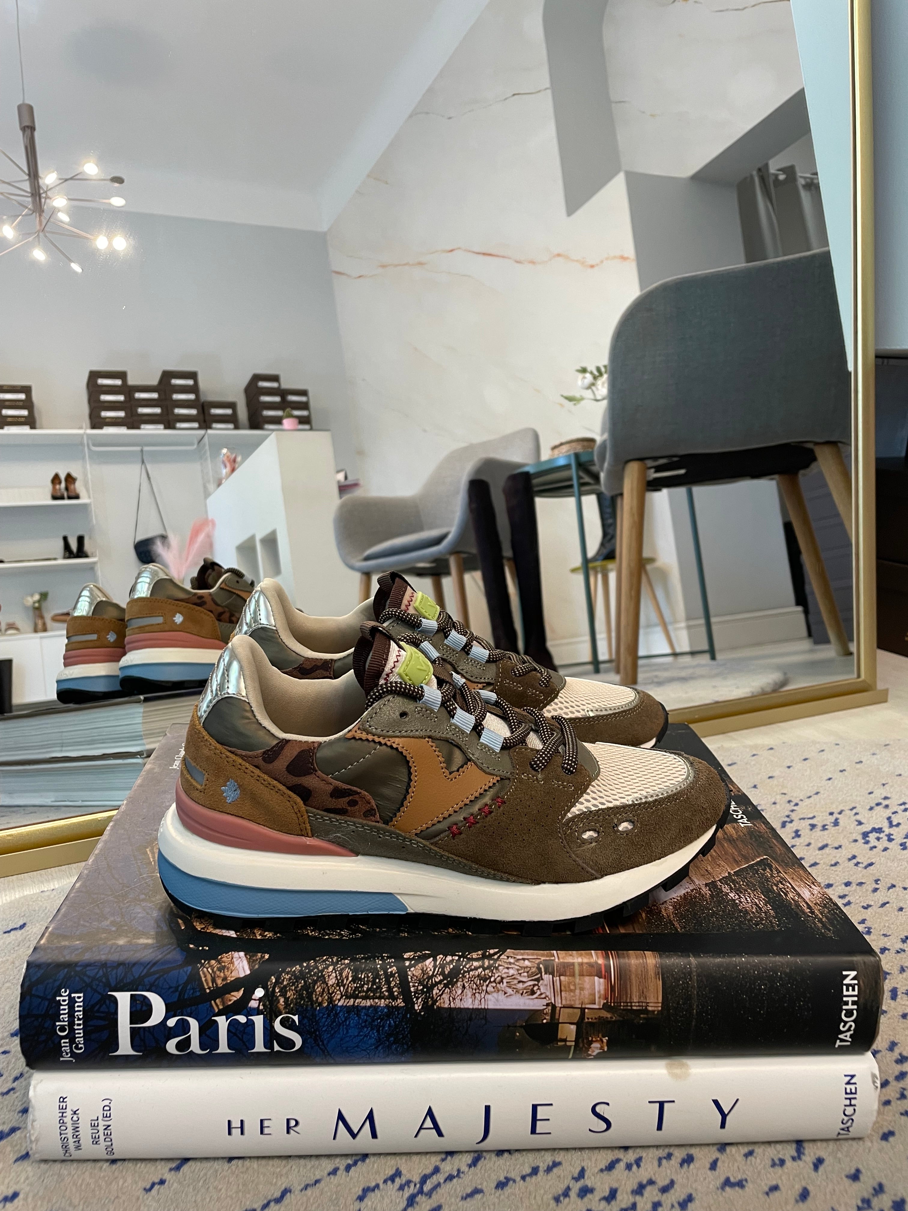 Sneakers Victoria - leo