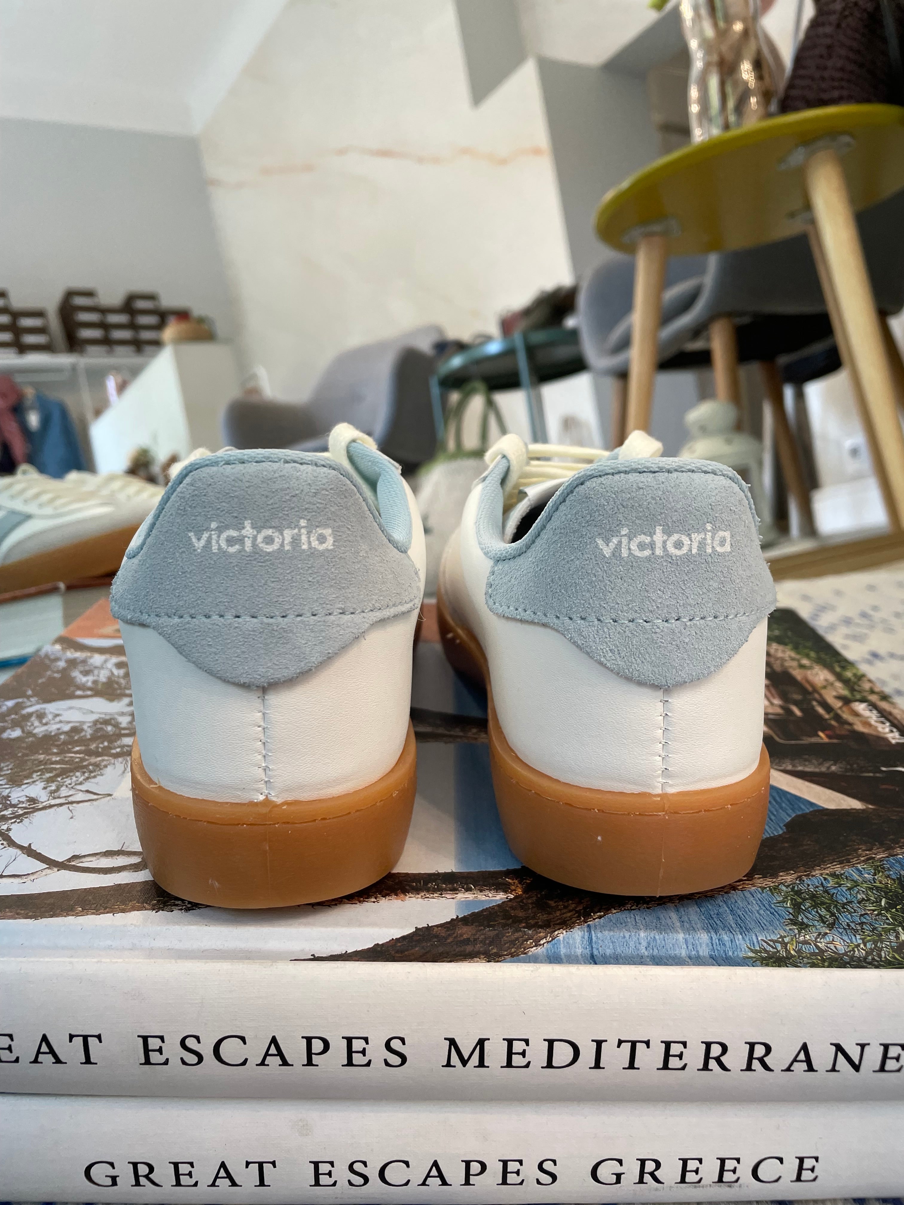 Sneakers Victoria - suola a contrasto