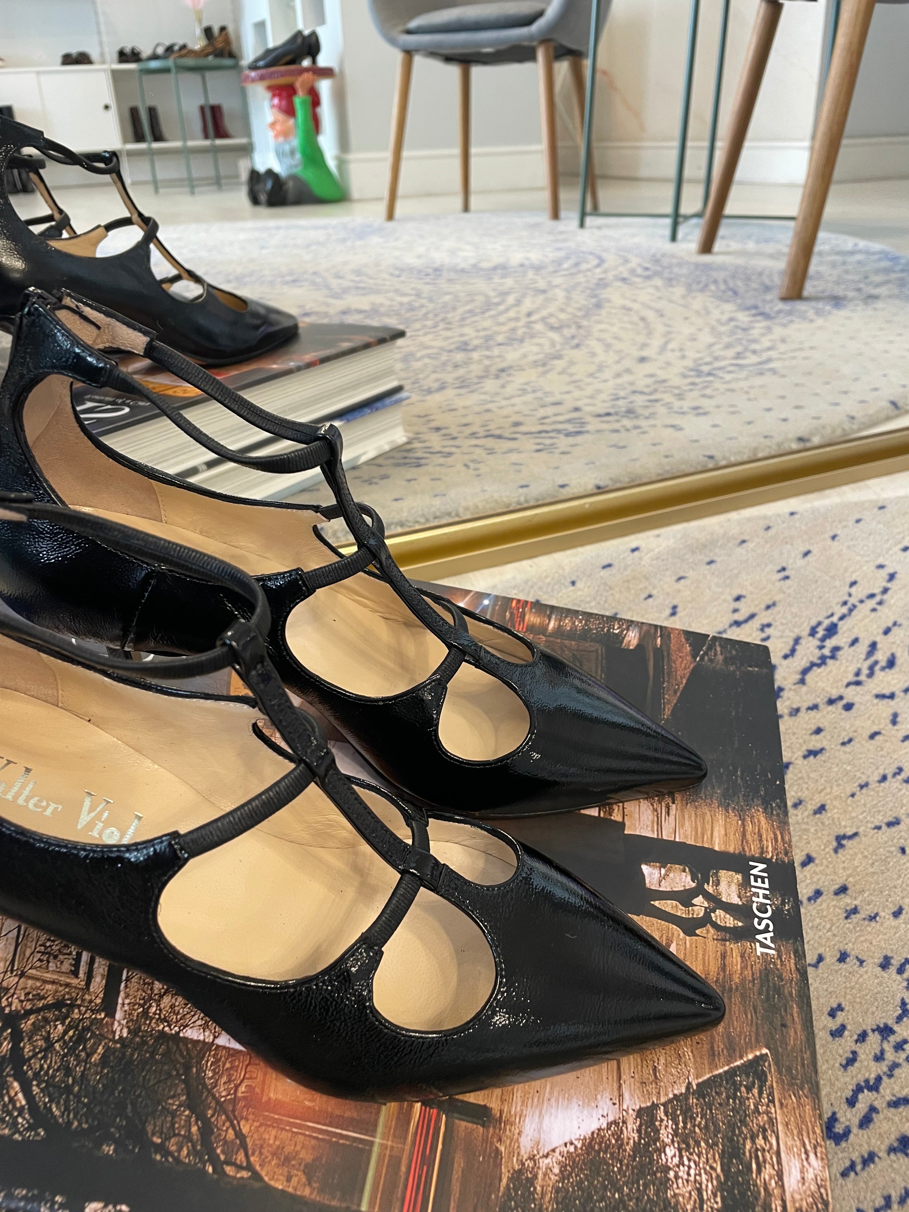 Décolleté occhietti